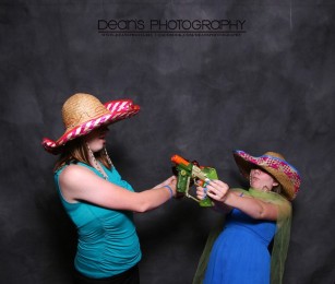 S&J_Booth_176