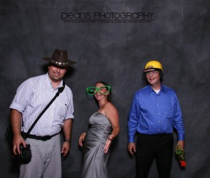 S&J_Booth_195